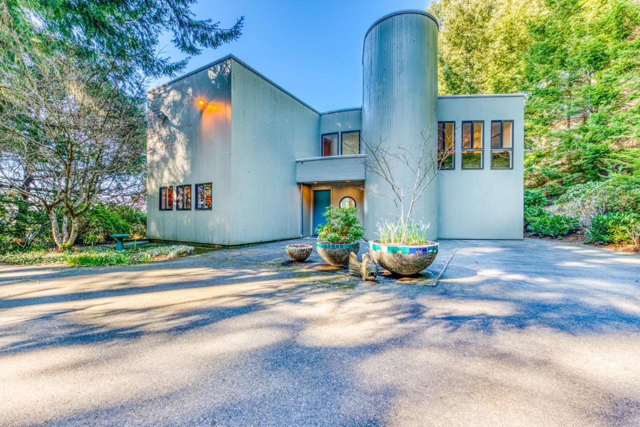 Forest Ridge Retreat Coos Bay Buitenkant foto